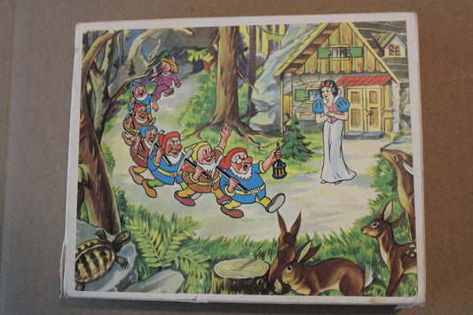 Early Disney - Snow White & The Seven Dwarfs - Cube Picture Puzzle 6 Scenes 20 Blocks