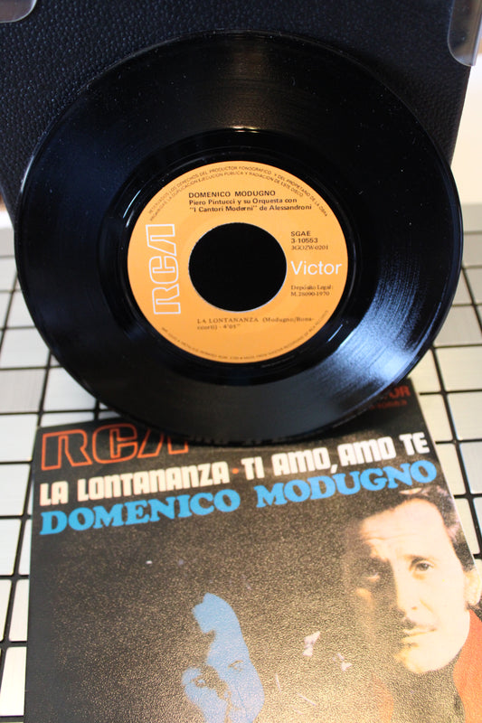 Domenico Modugno - La Lontananza Ti Amo, Amo Te RCA Victor 3-10553 Spanish 1970 7" 45rpm record