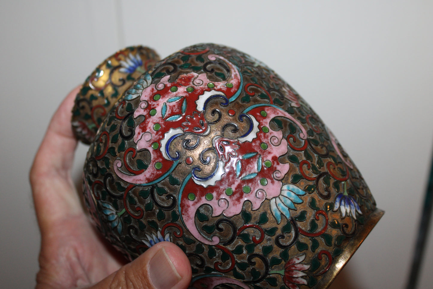 Ju 寿 Chinese ~ Cloisonné Enamel ~ Floral Scroll Lotus ~ Ginger Jar - * Da Ming