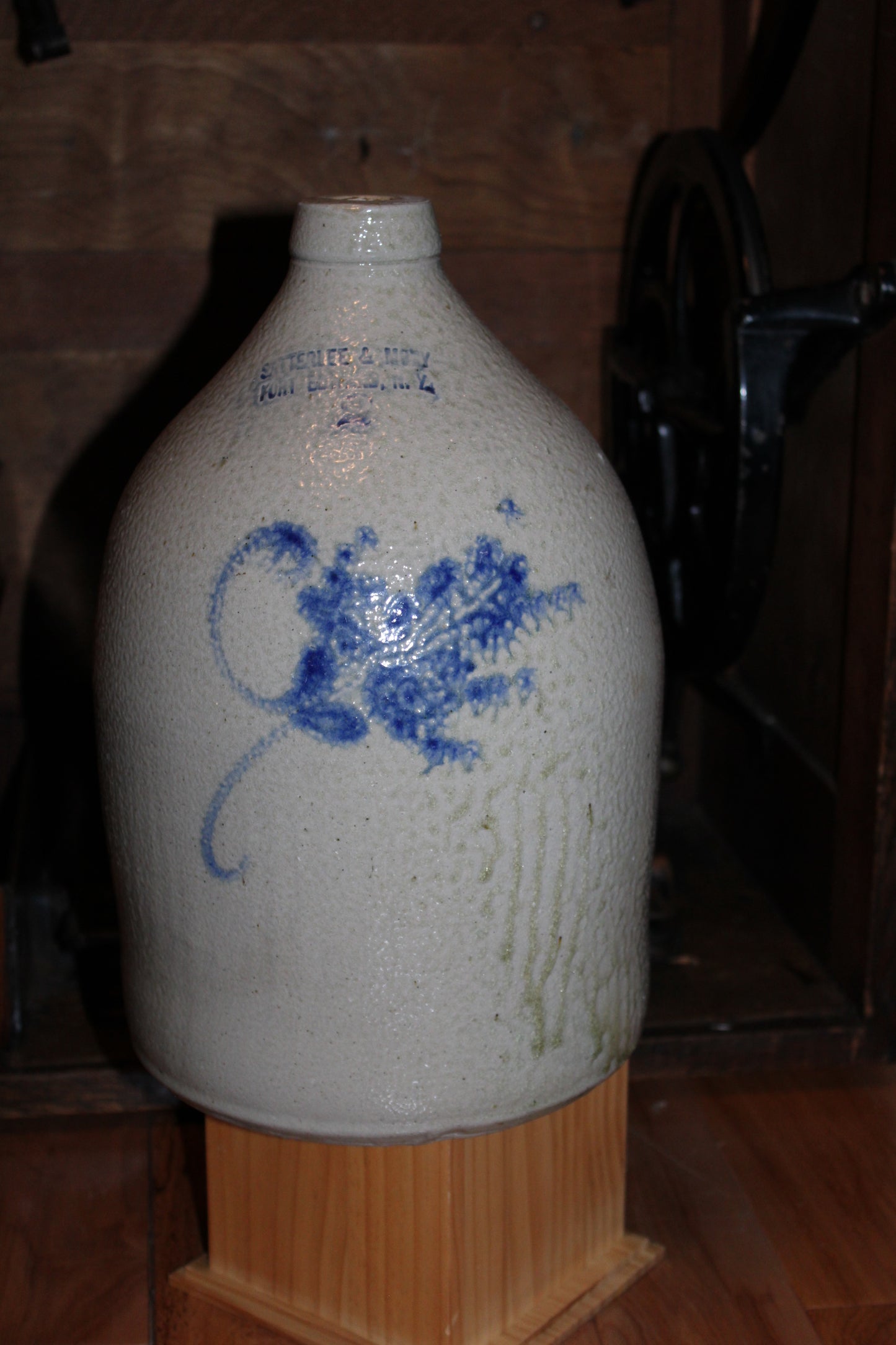Rare Satterlee & Mory Fort Edwards N.Y. - Antique Jug Crock Cobalt Blue on Grey