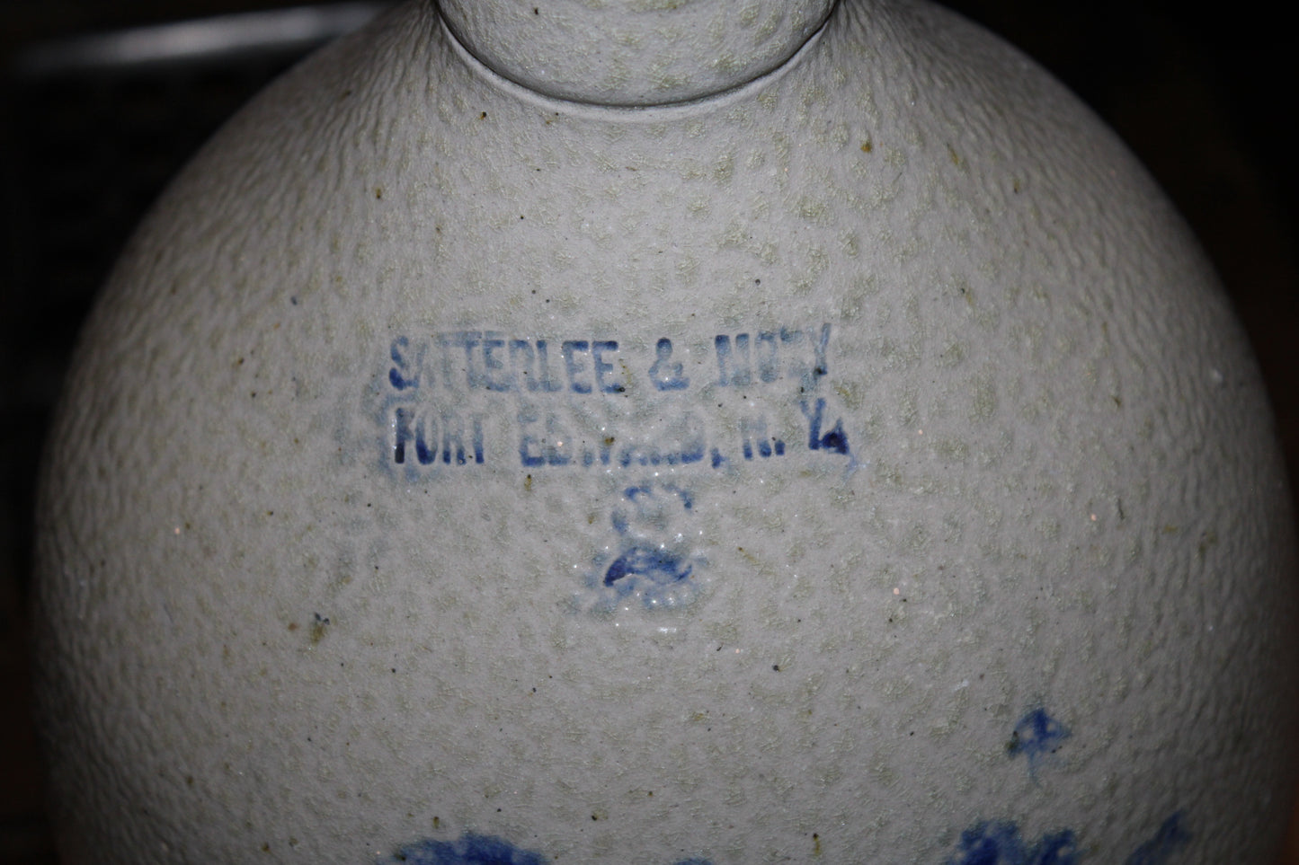 Rare Satterlee & Mory Fort Edwards N.Y. - Antique Jug Crock Cobalt Blue on Grey