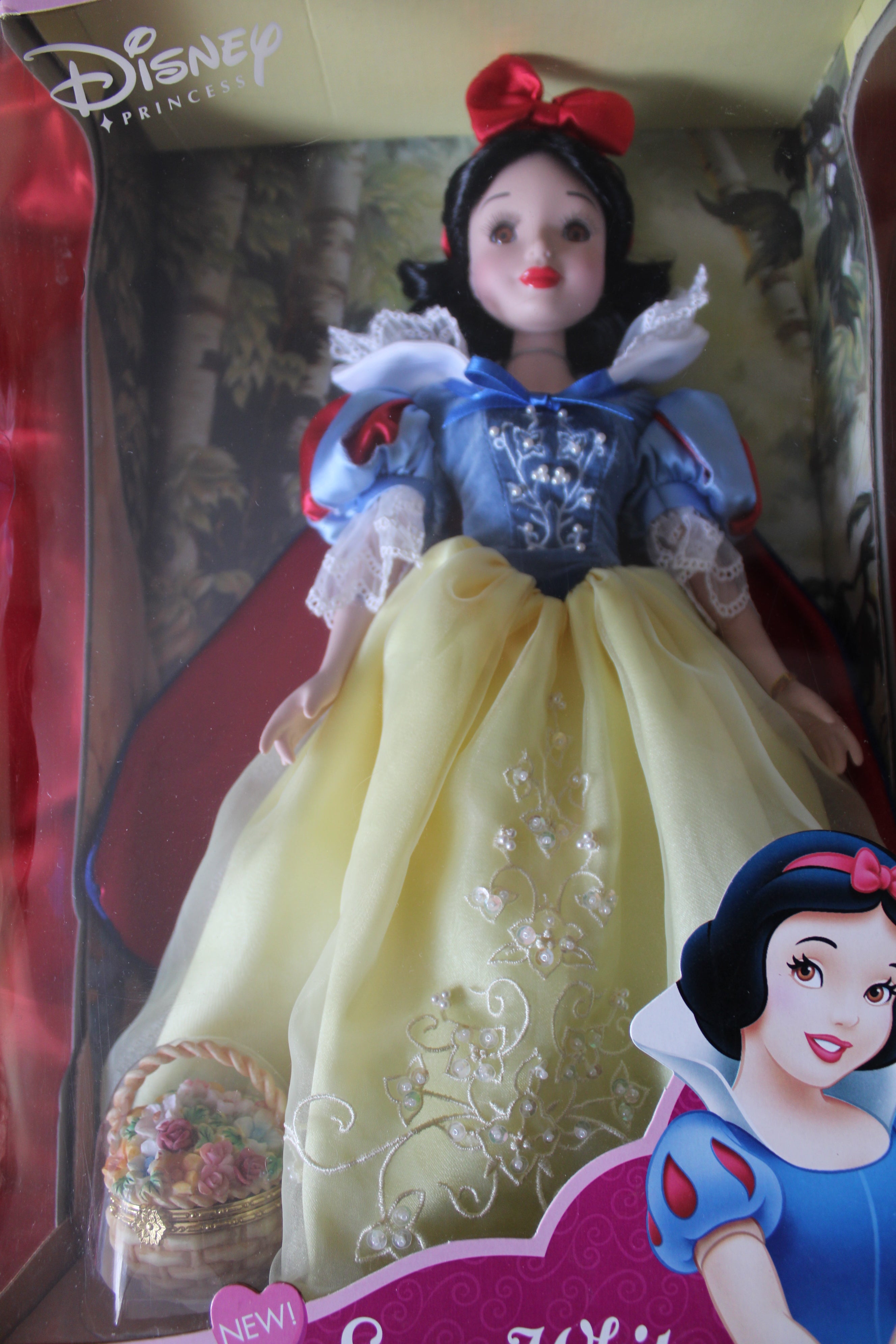 Snow white cheap porcelain doll